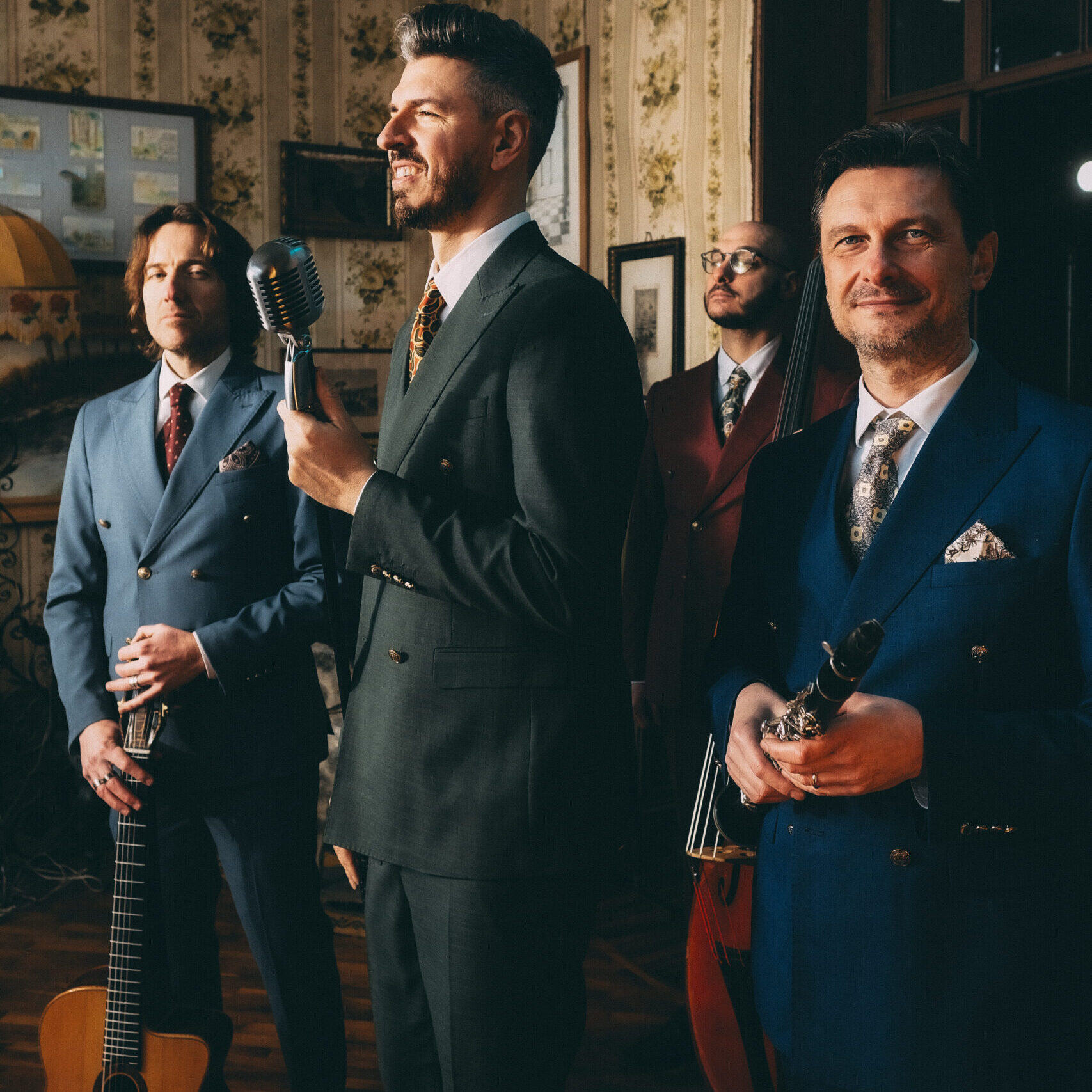 La Classe Degli Asini Italian Wedding Musicians