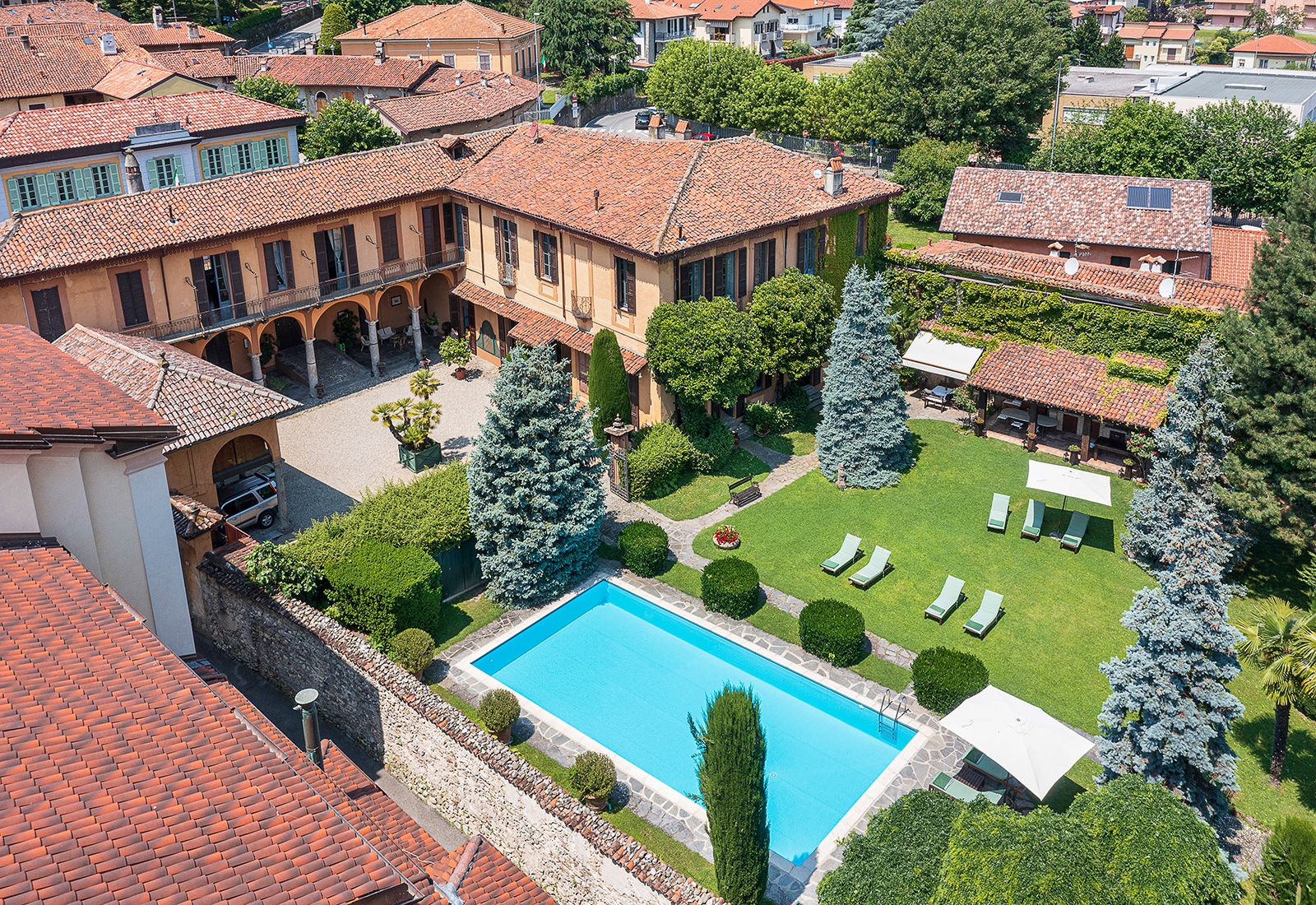 Villa Wirnica Lombardy wedding venue