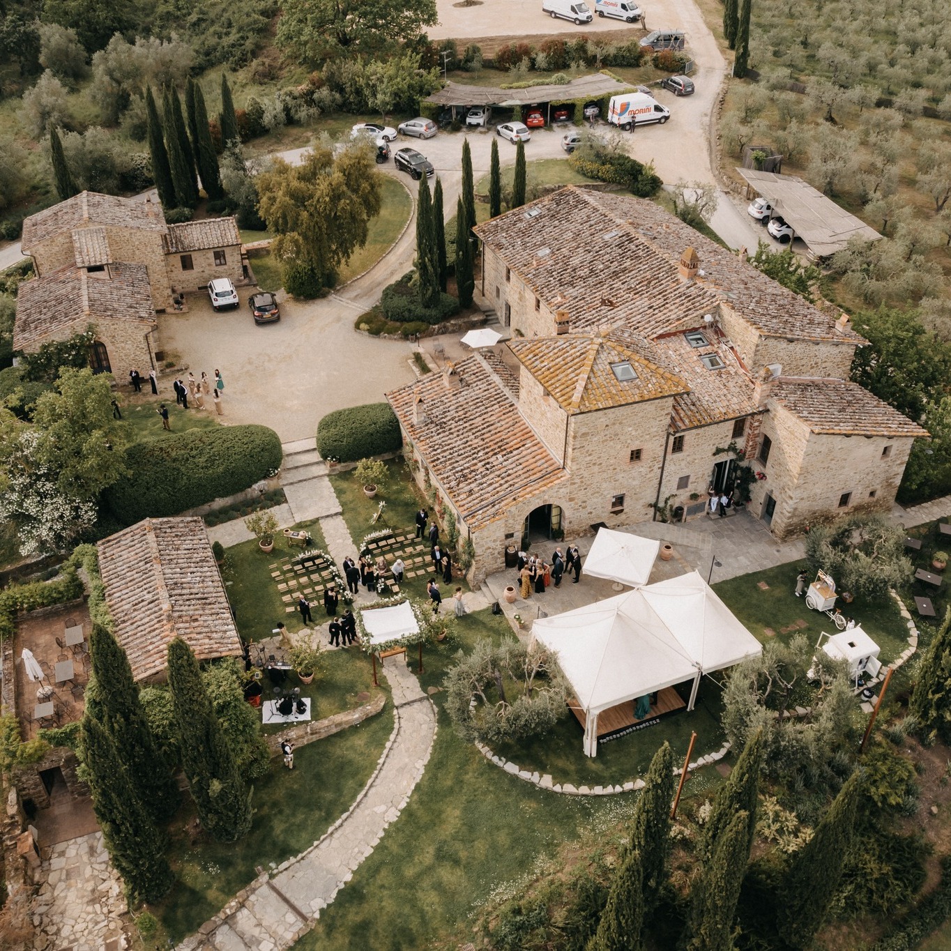 casa_cornacchi_tuscany_wedding_venue_401507204_820510763415718_4330891222807539806_n