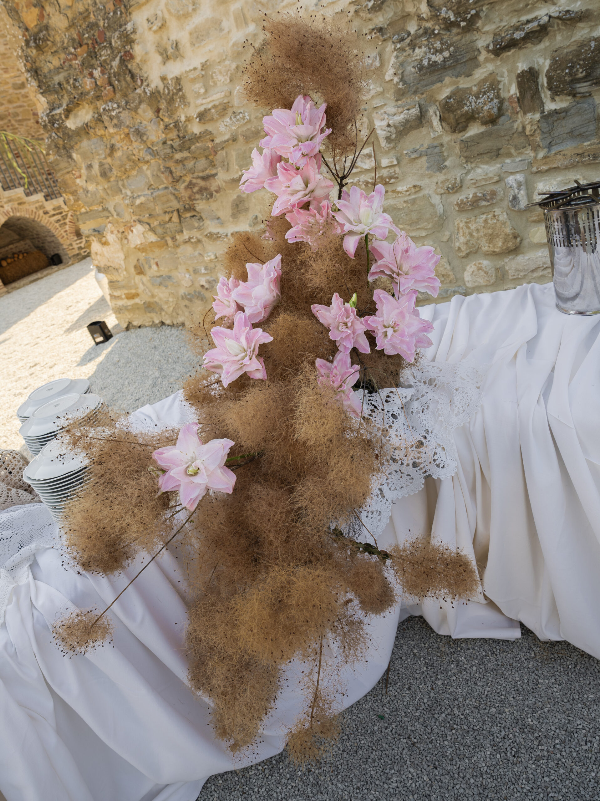 Lattelié Studio Italian Wedding Florist