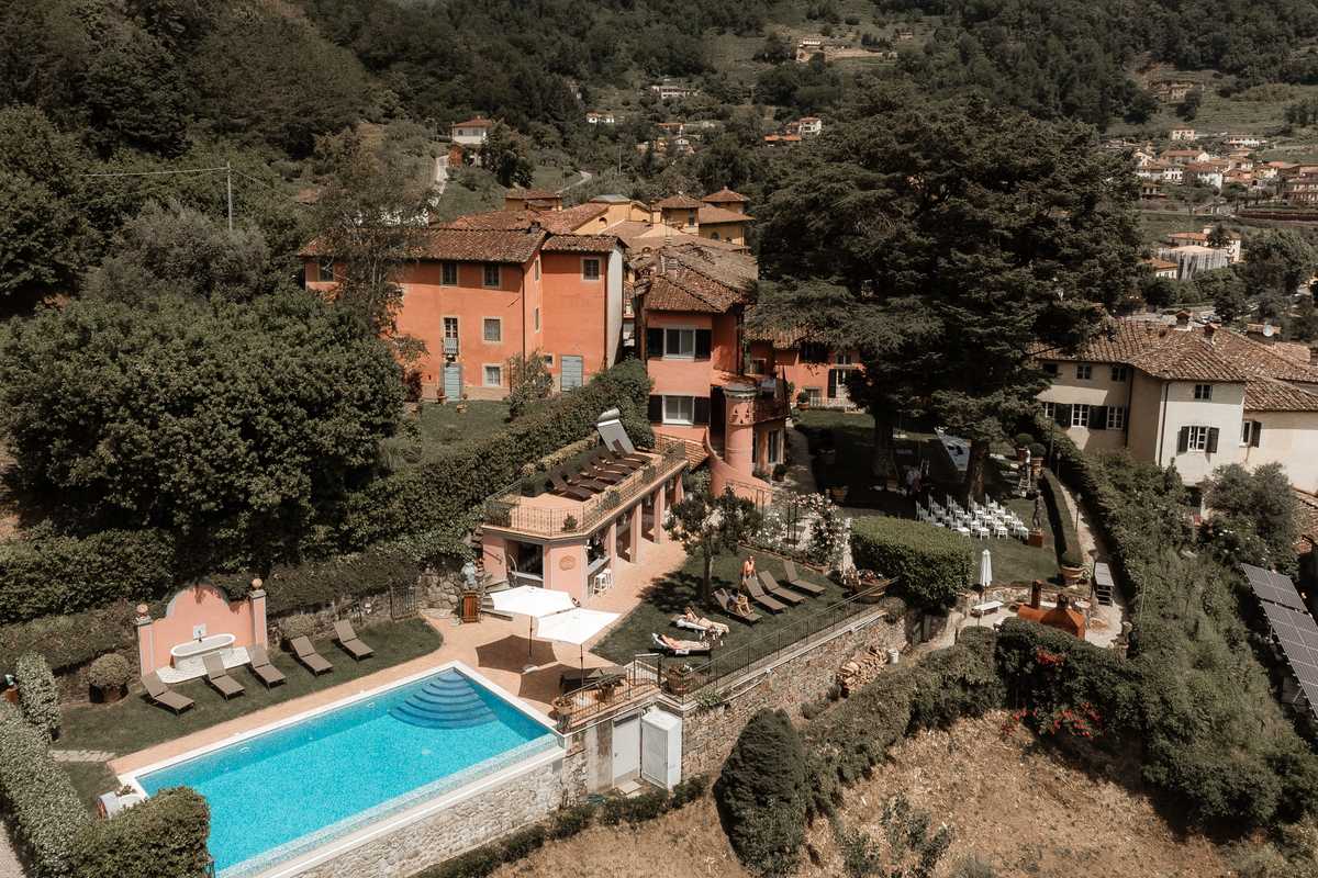 Burlamacchi Villas Tuscany wedding venue