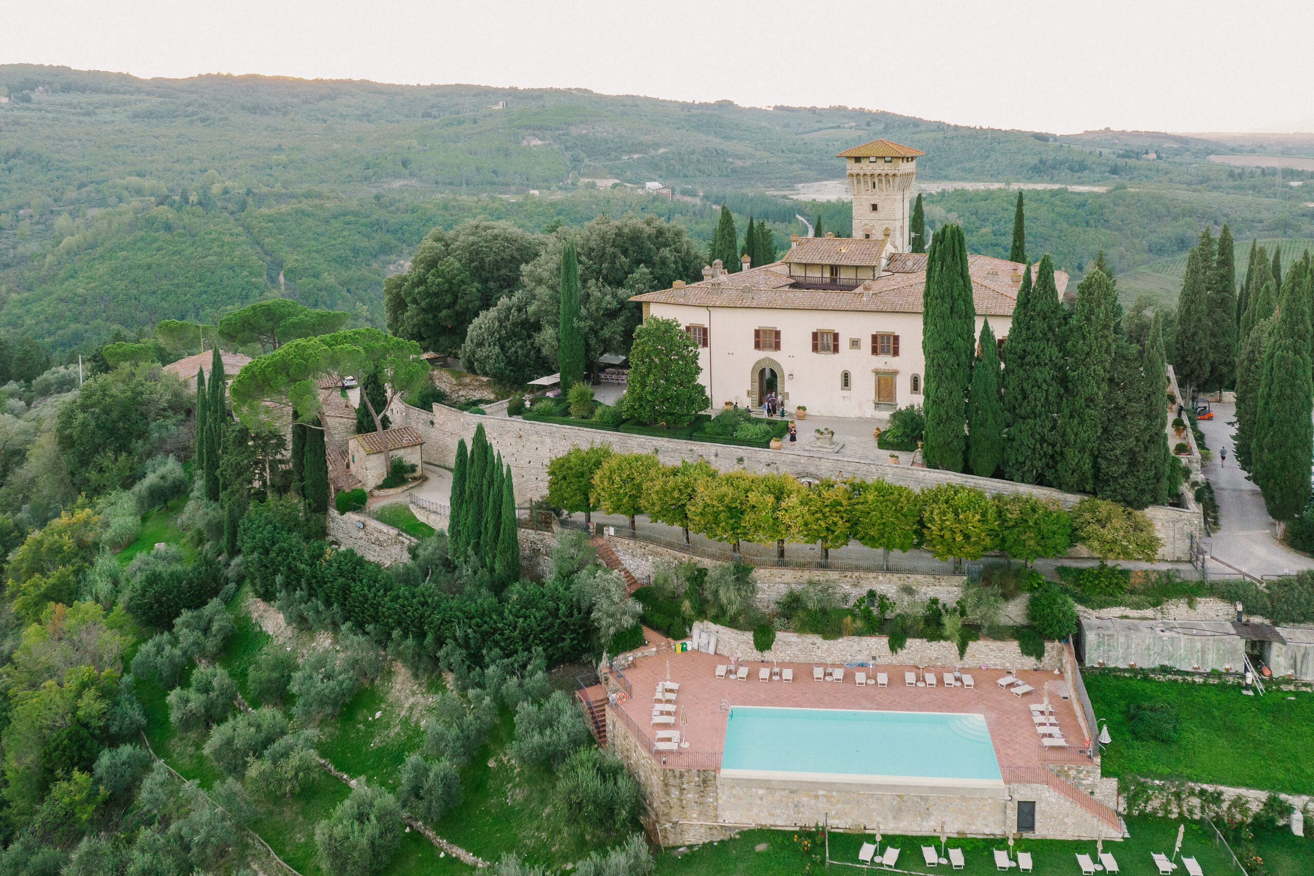 Castello_vicchiomaggio_Tuscany_wedding_venueDJI_0328