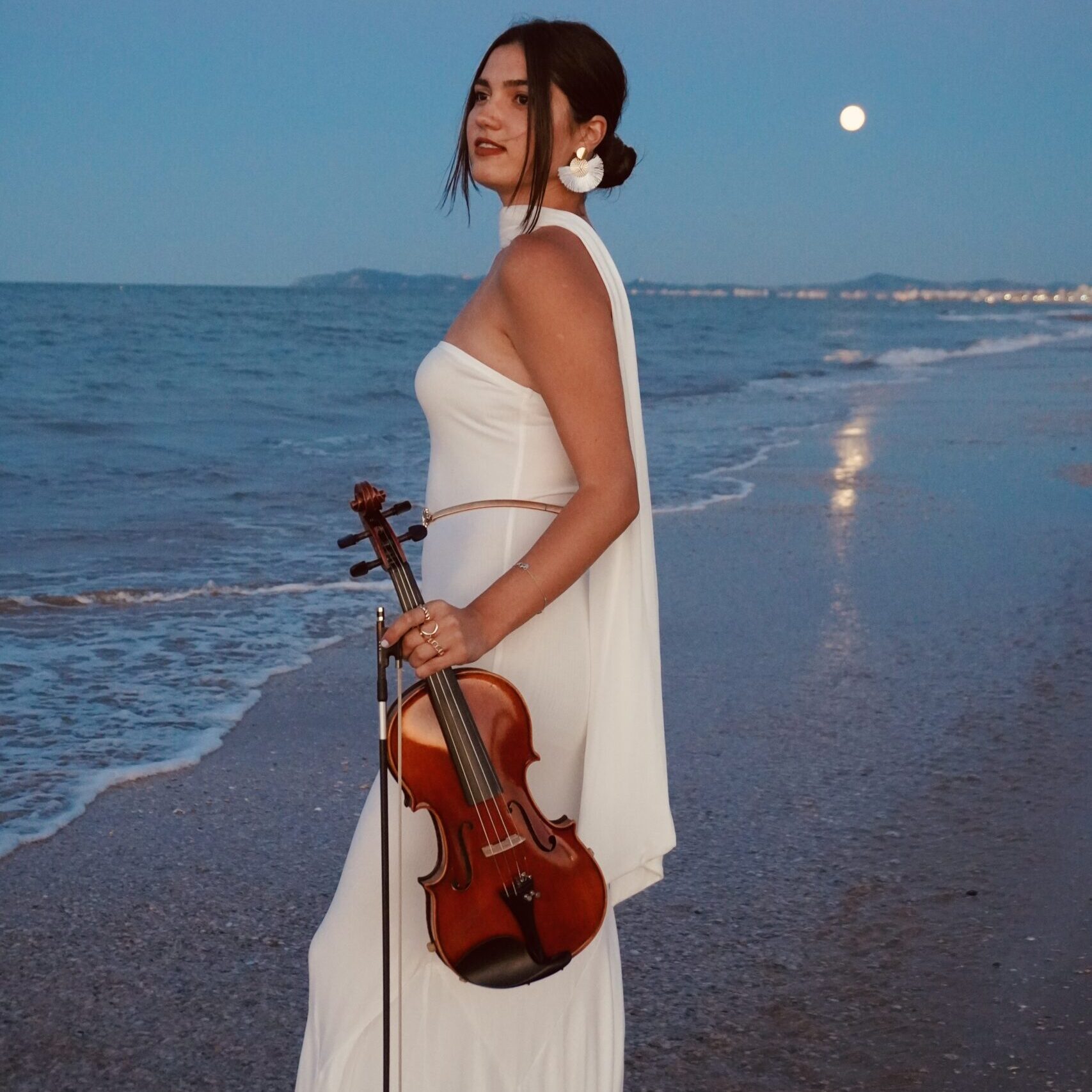 Mariella Papanaga electirc violinist singer wedding ItalyDSC00050